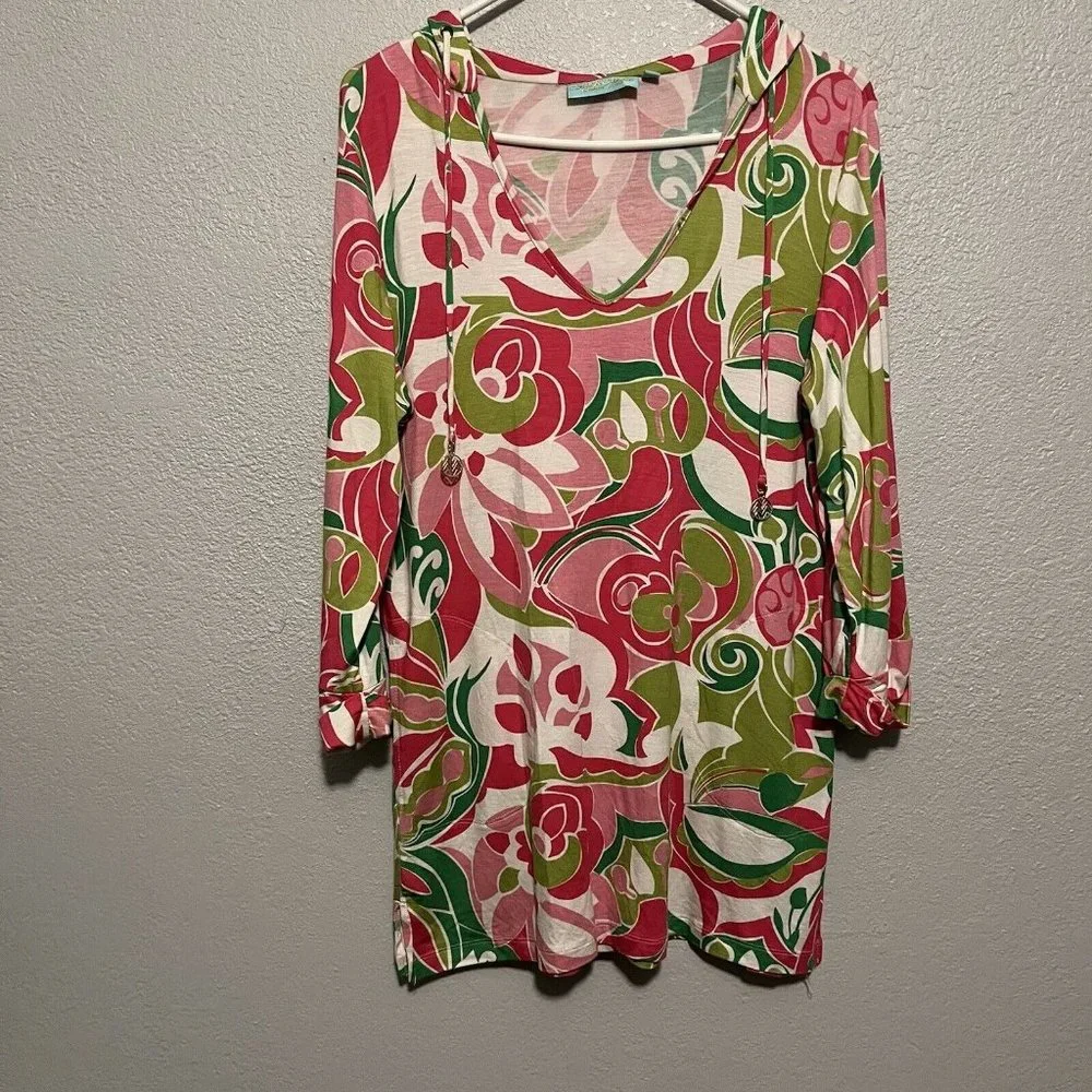 Beach Candy by Margaret Joseph Pink Floral Hooded beach Coverup Size Small